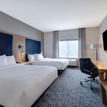 Fairfield By Marriott Inn & Suites Minneapolis Downtown ภายนอก รูปภาพ